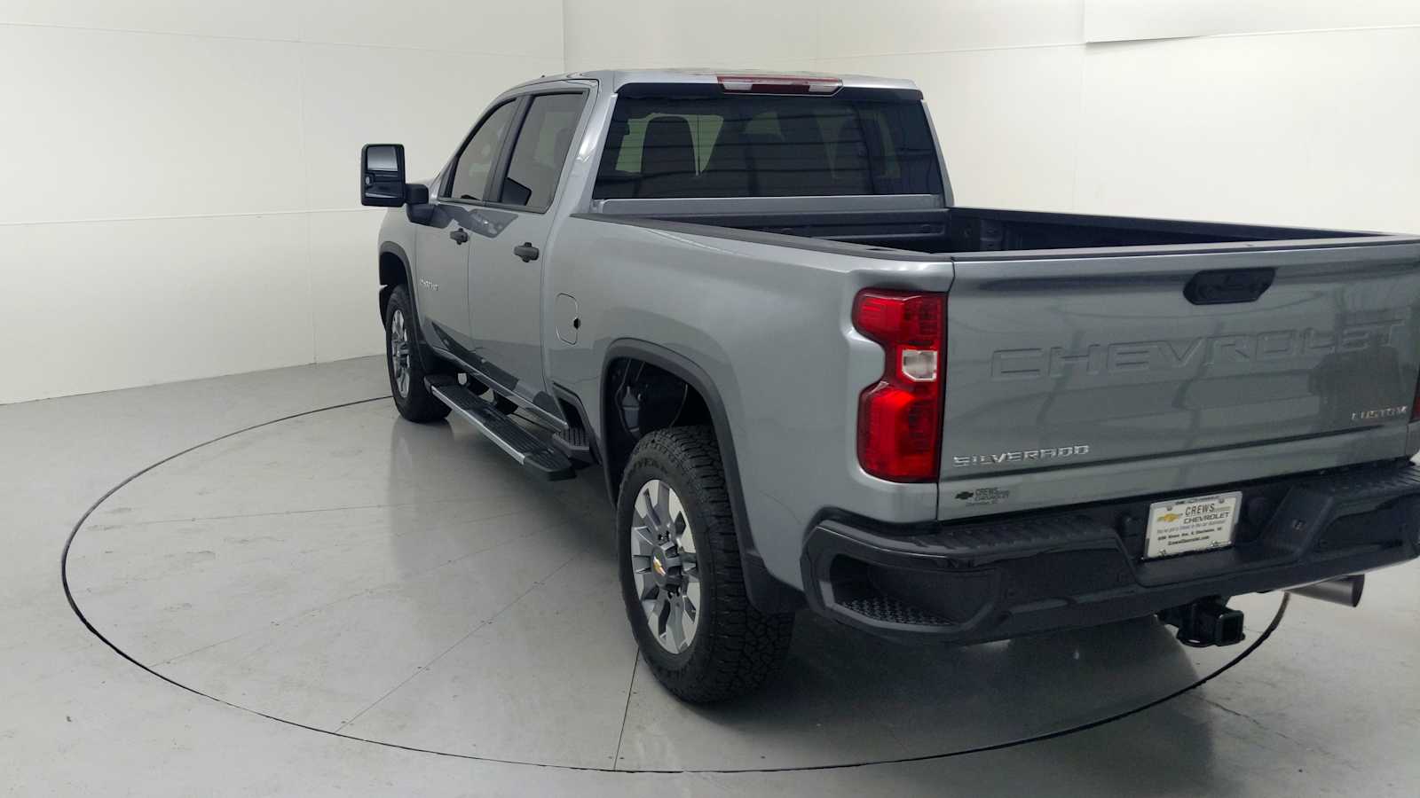 2026 Chevrolet Silverado 2500 HD Custom - Photo 8