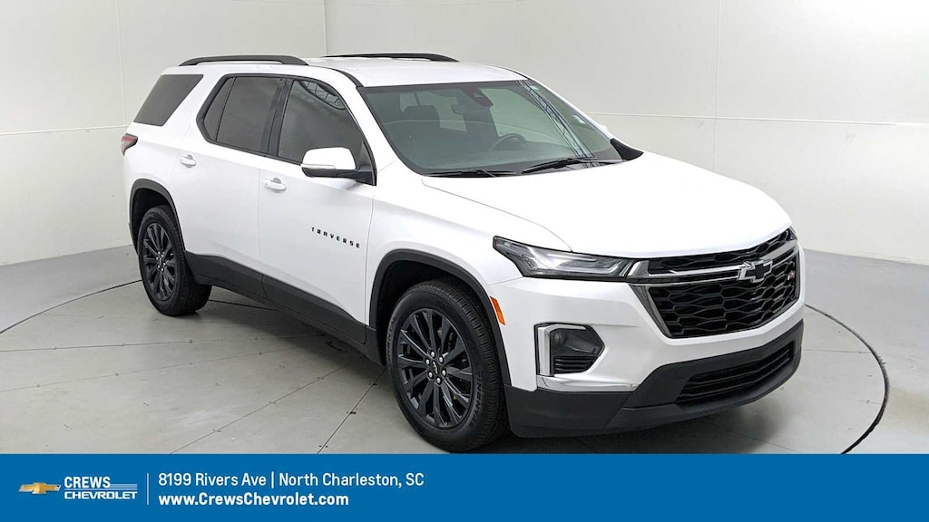 Used 2023 Chevrolet Traverse RS SUV