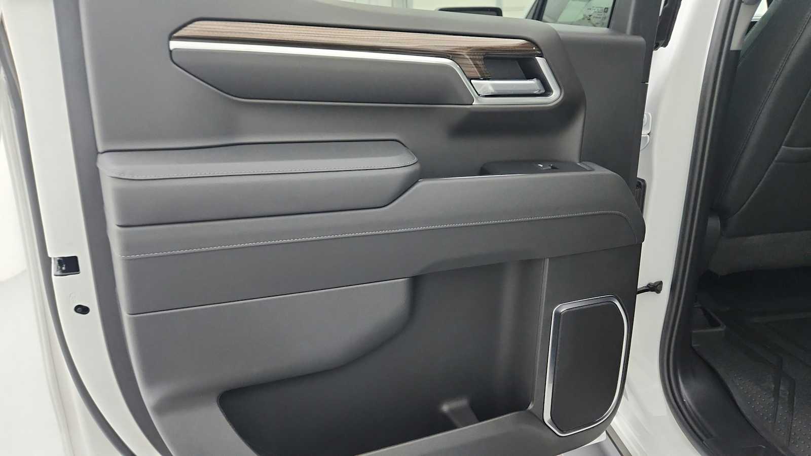 2026 Chevrolet Silverado 1500 RST - Photo 23