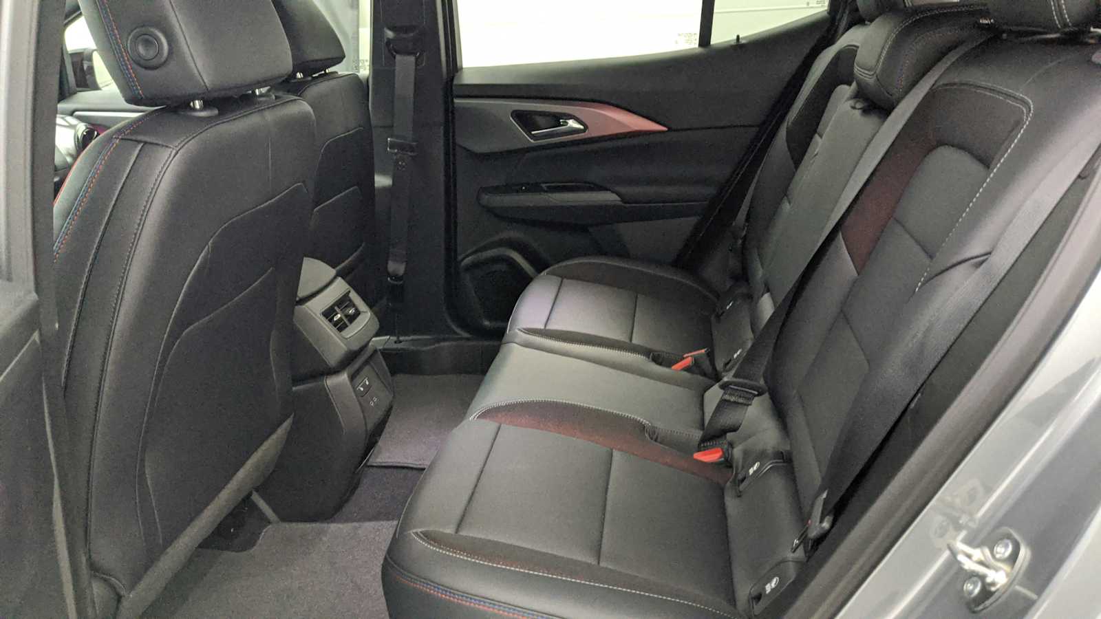 2026 Chevrolet Equinox EV RS - Photo 23