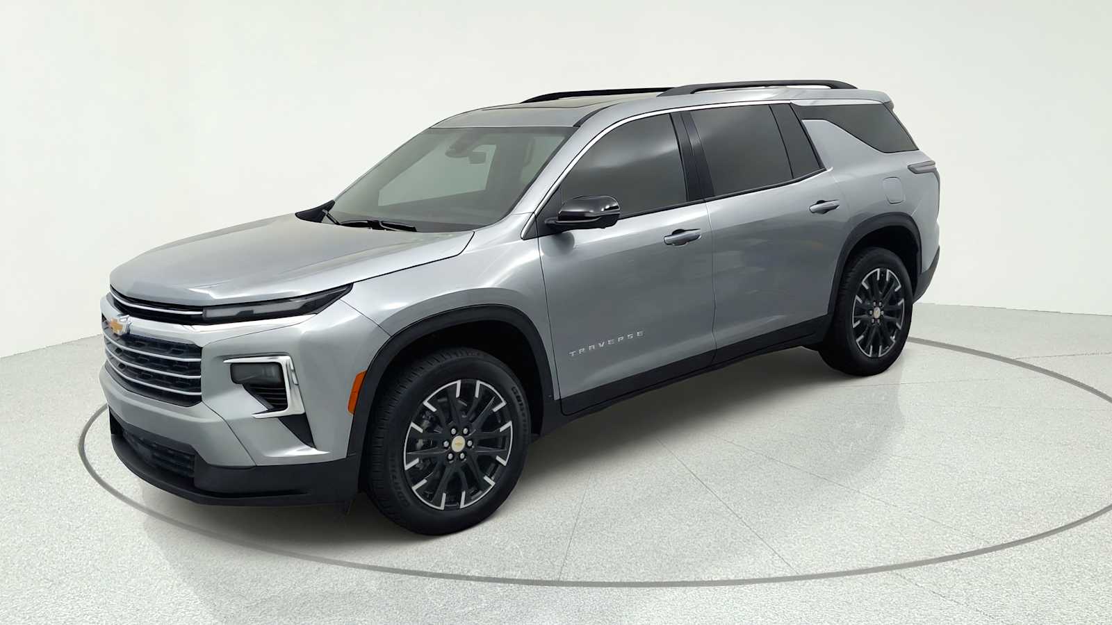 2026 Chevrolet Traverse LT - Photo 4