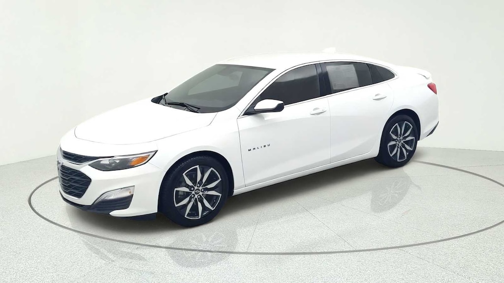 Used 2024 Chevrolet Malibu RS Sedan