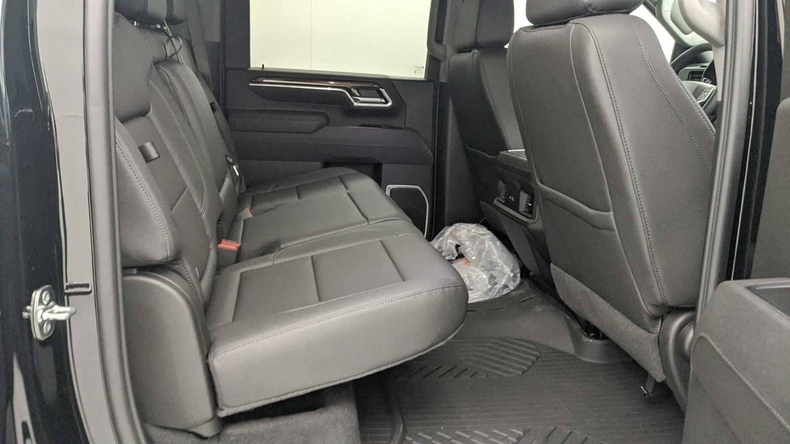 2026 Chevrolet Silverado 2500 HD LT - Photo 29
