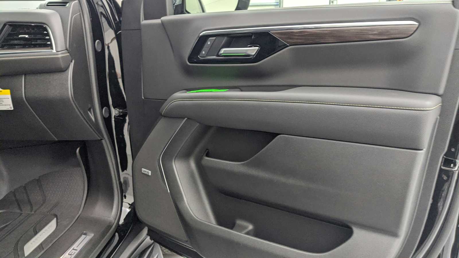 2026 Chevrolet Tahoe Premier - Photo 30