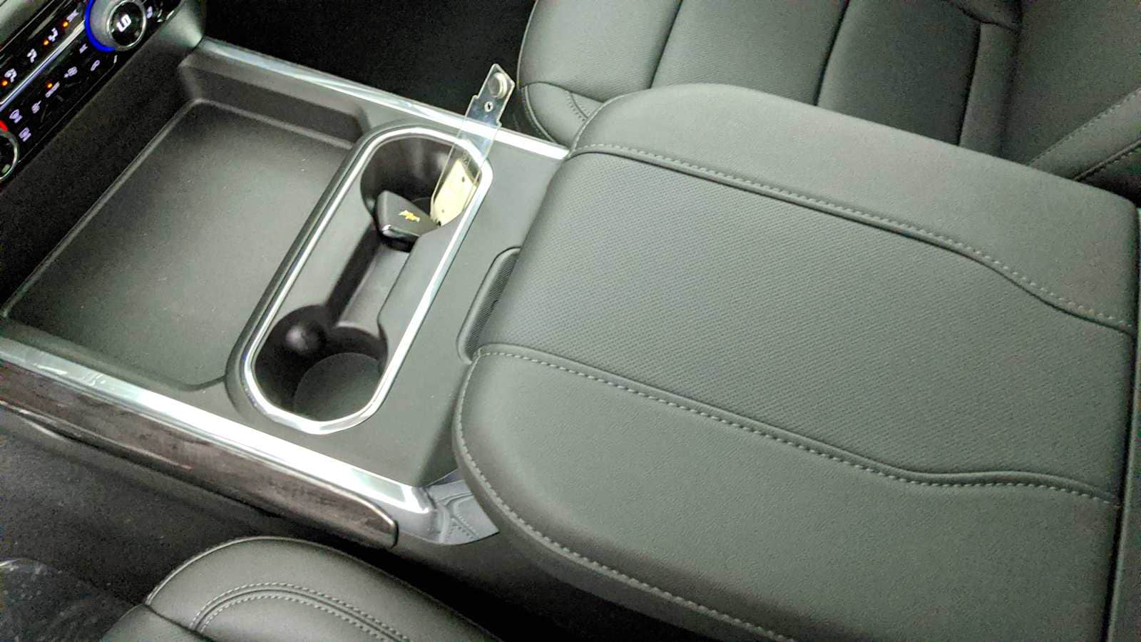 2026 Chevrolet Silverado 2500 HD LTZ - Photo 19