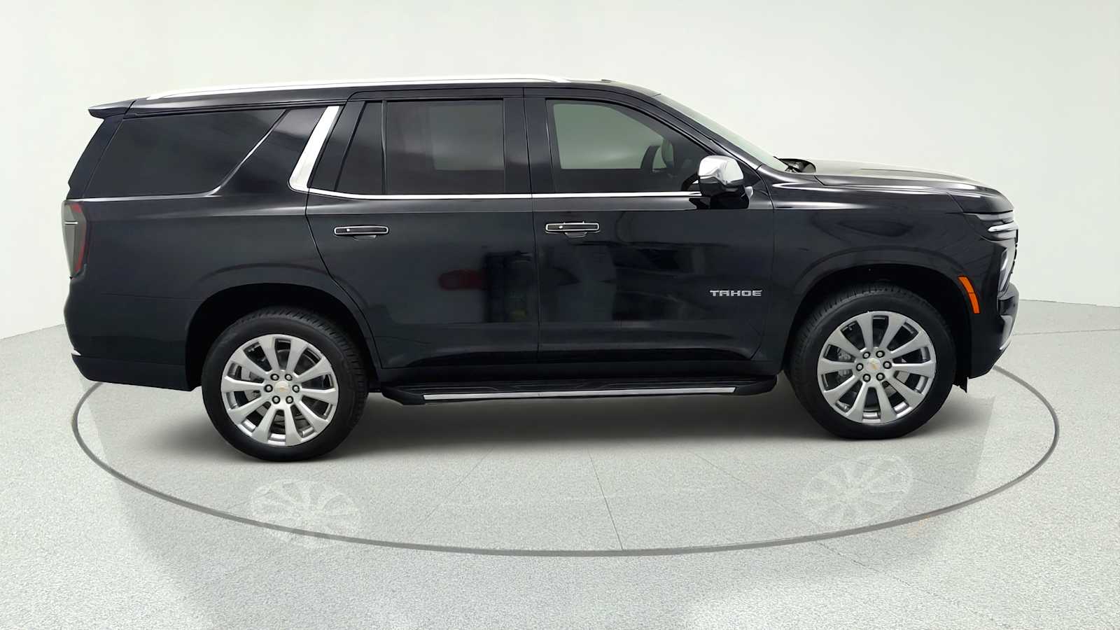 2026 Chevrolet Tahoe Premier - Photo 10