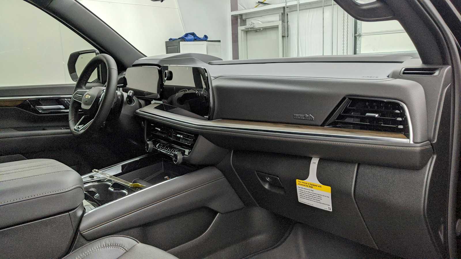 2026 Chevrolet Suburban High Country - Photo 27