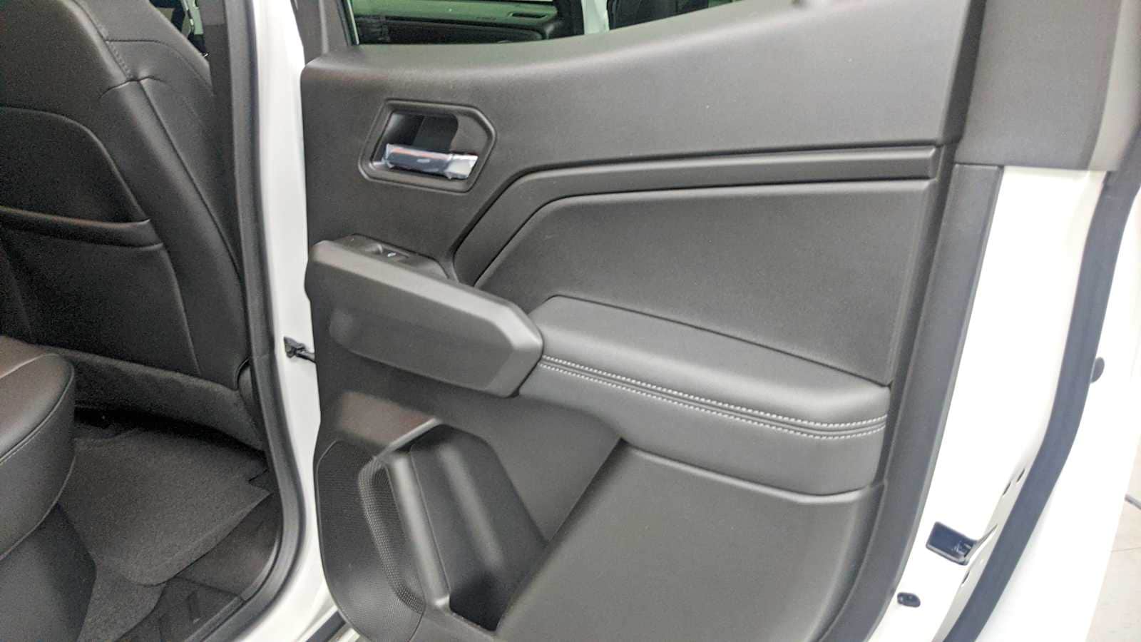 2026 Chevrolet Colorado LT - Photo 31