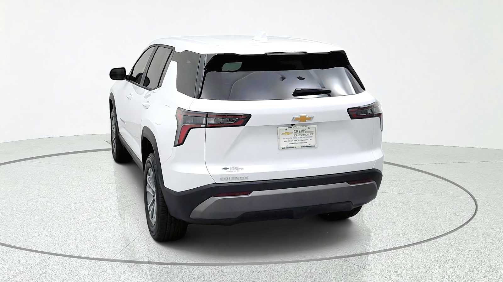 2027 Chevrolet Equinox LT - Photo 7