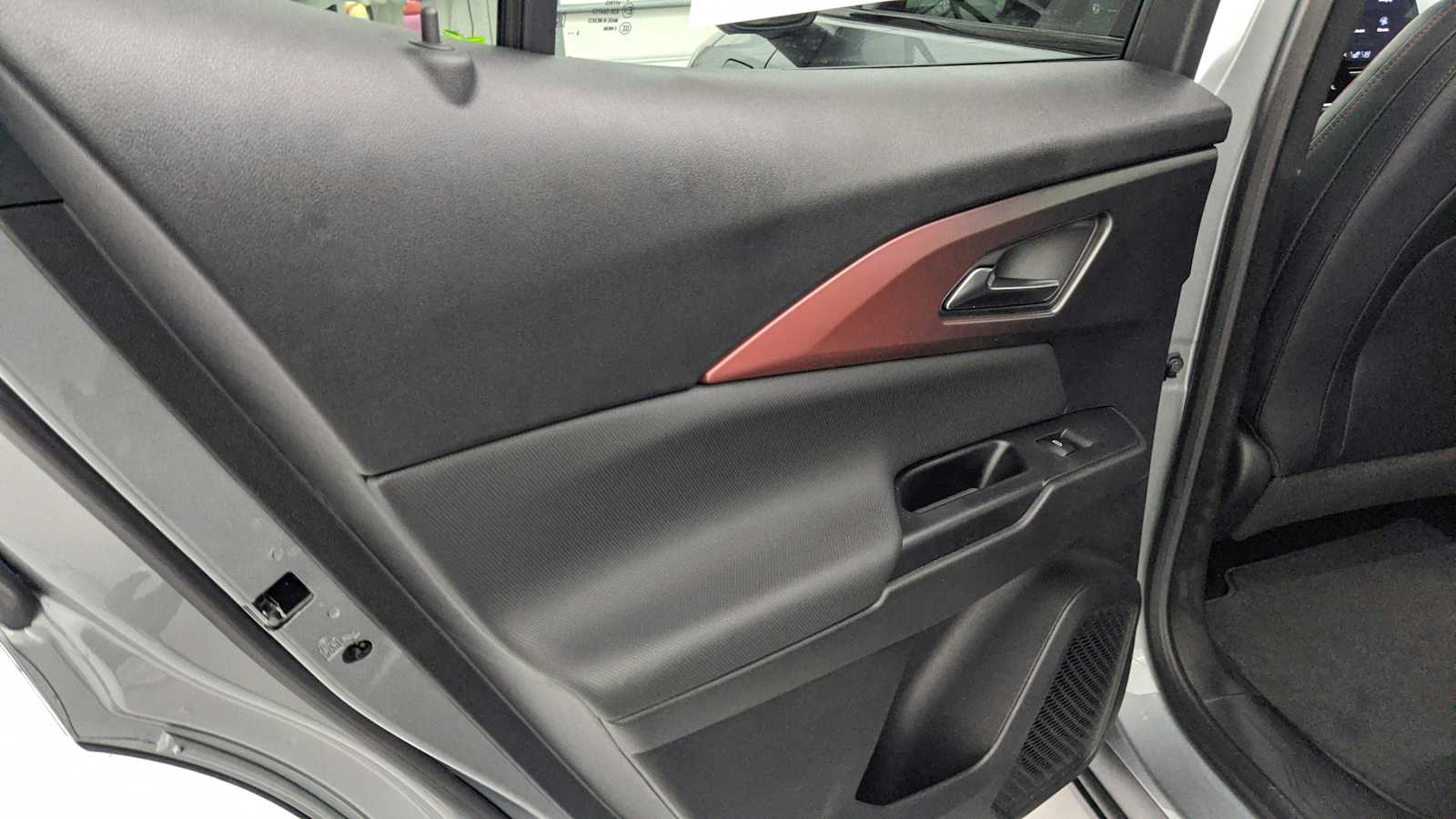 2026 Chevrolet Equinox EV RS - Photo 24