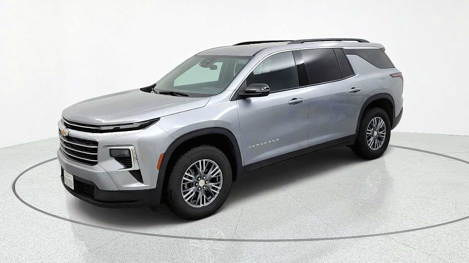 Used 2025 Chevrolet Traverse LT SUV