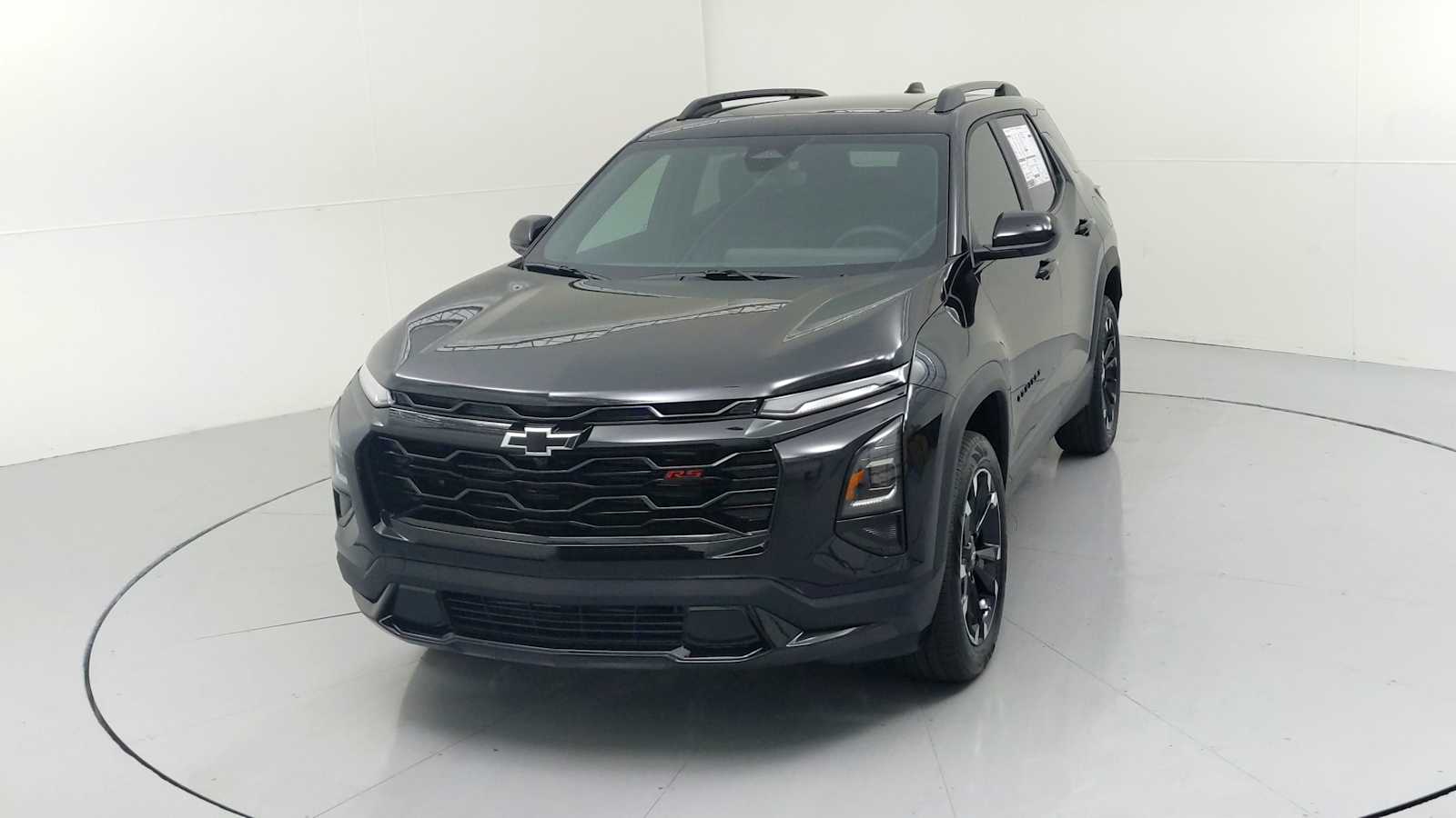 2026 Chevrolet Equinox RS photo 2