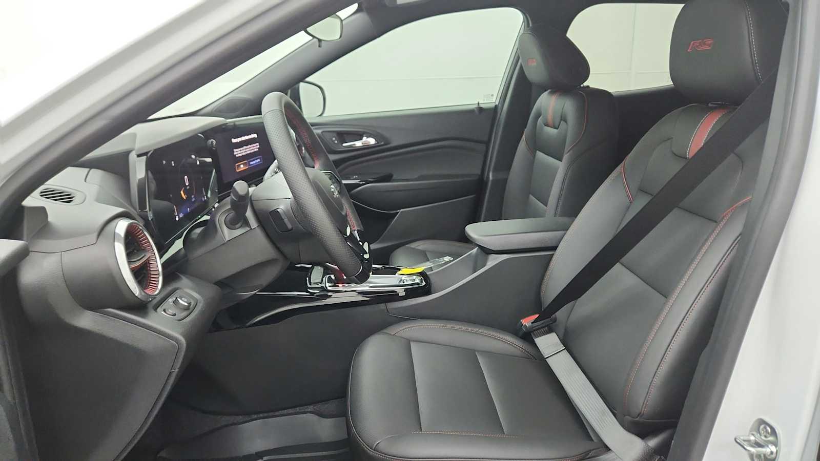2026 Chevrolet Trax RS - Photo 12