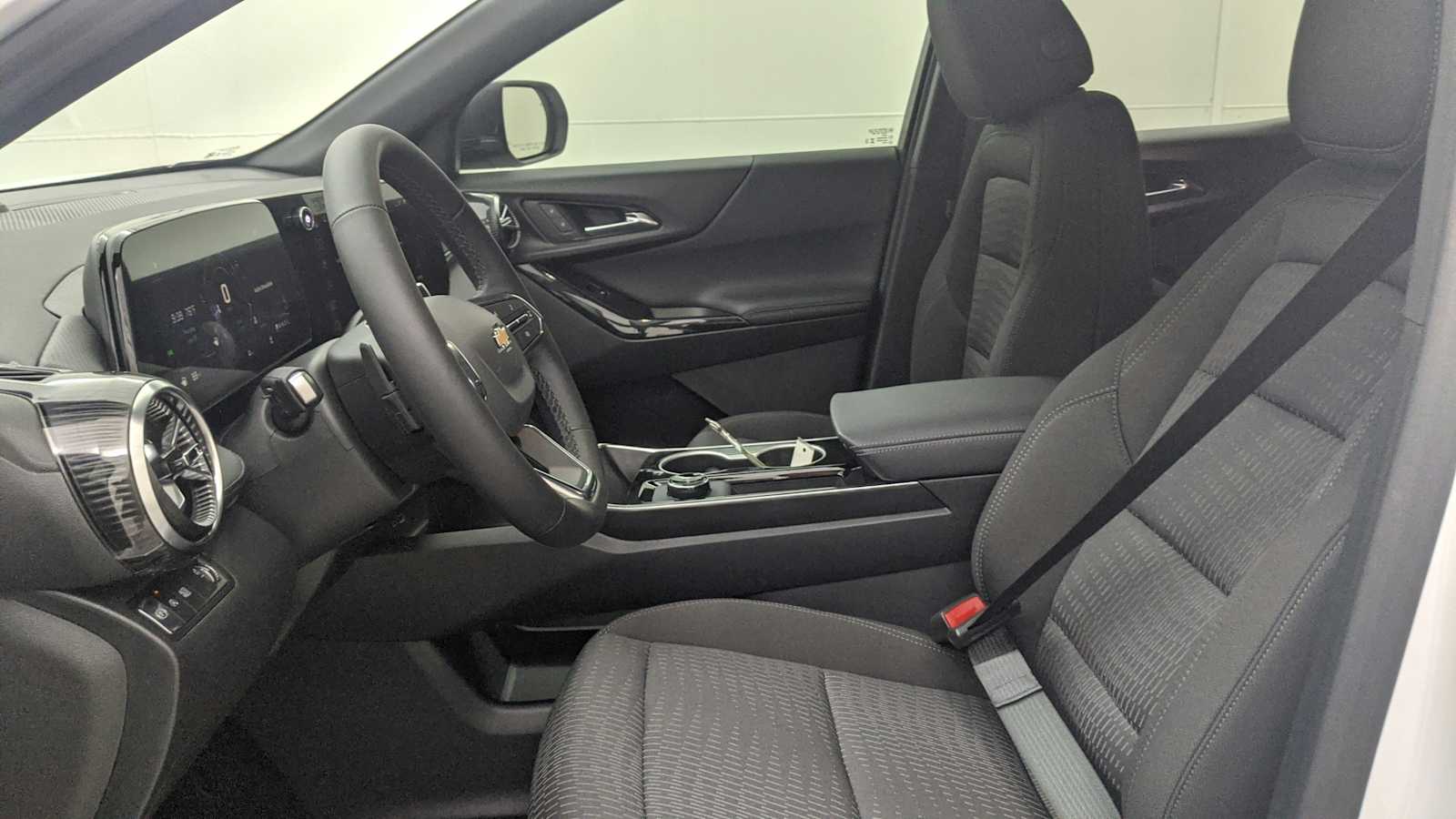 2026 Chevrolet Equinox LT - Photo 12