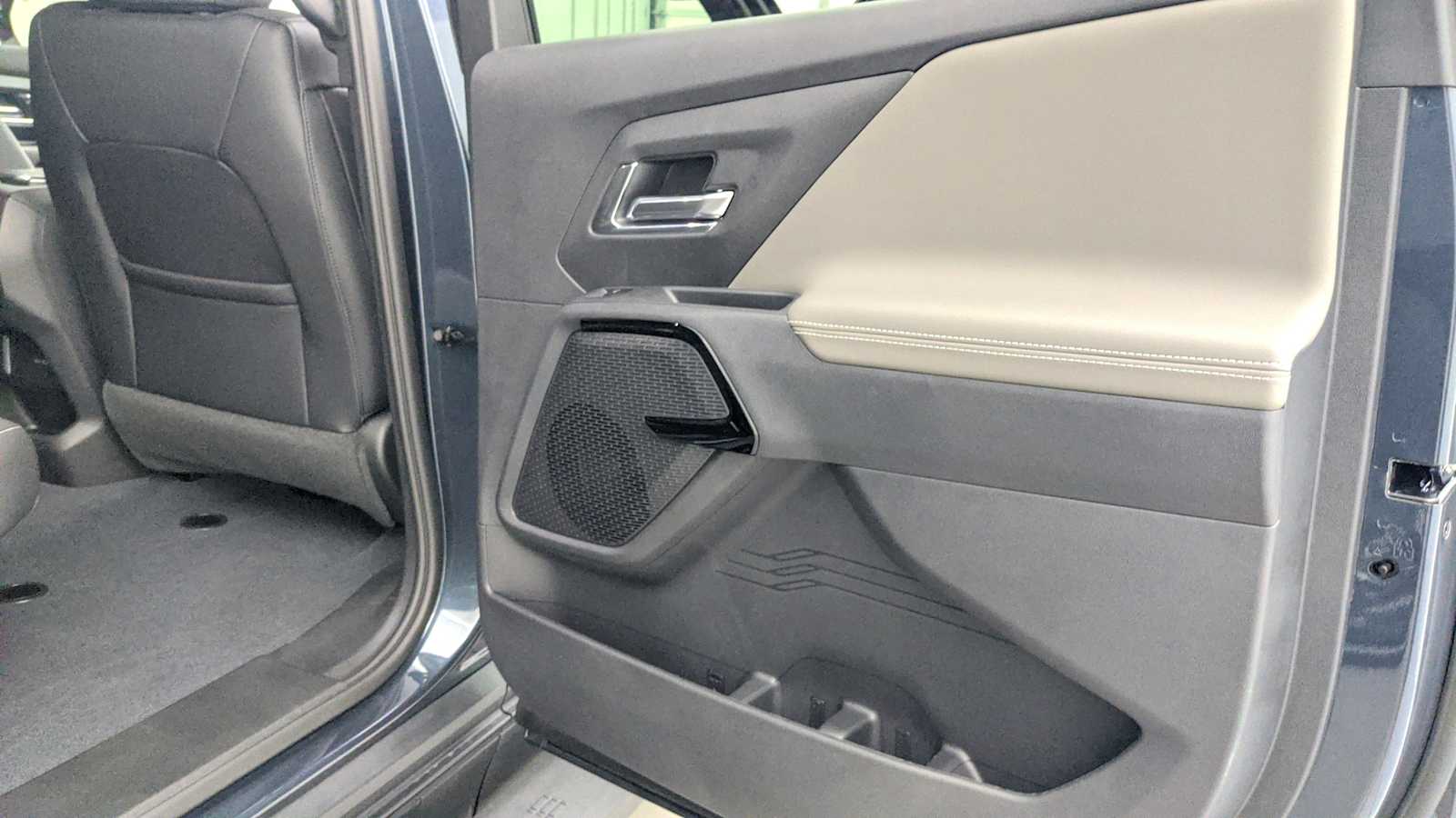 2026 Chevrolet Silverado EV Trail Boss - Photo 31