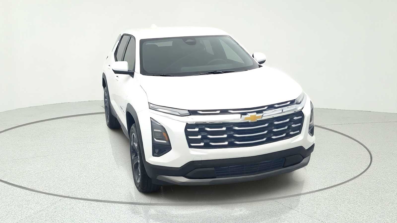 2026 Chevrolet Equinox LT - Photo 2