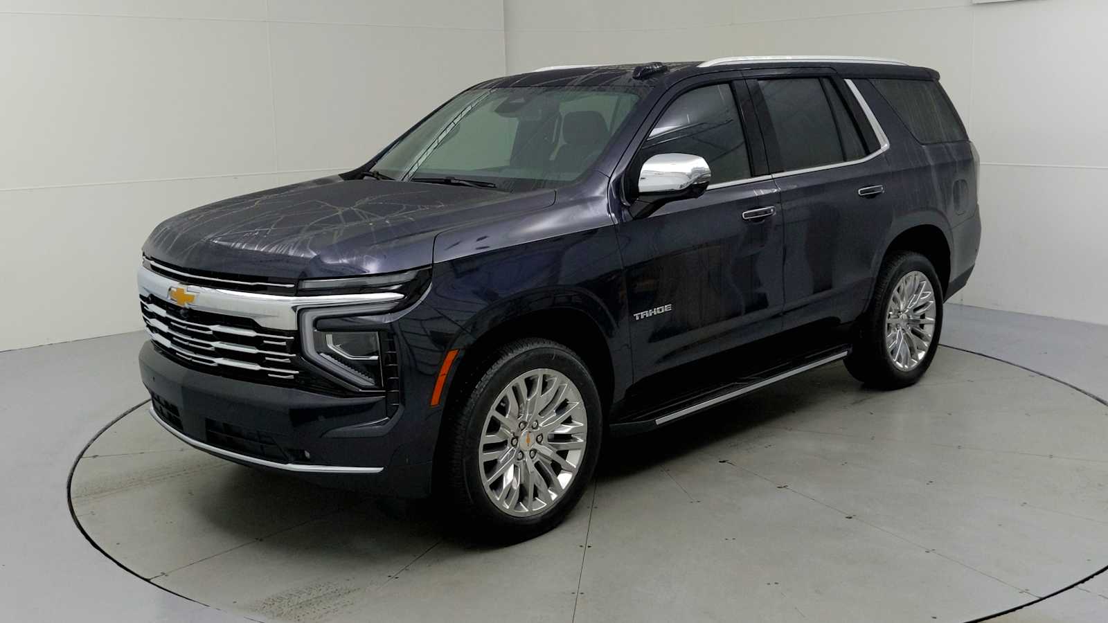 2026 Chevrolet Tahoe Premier photo 2