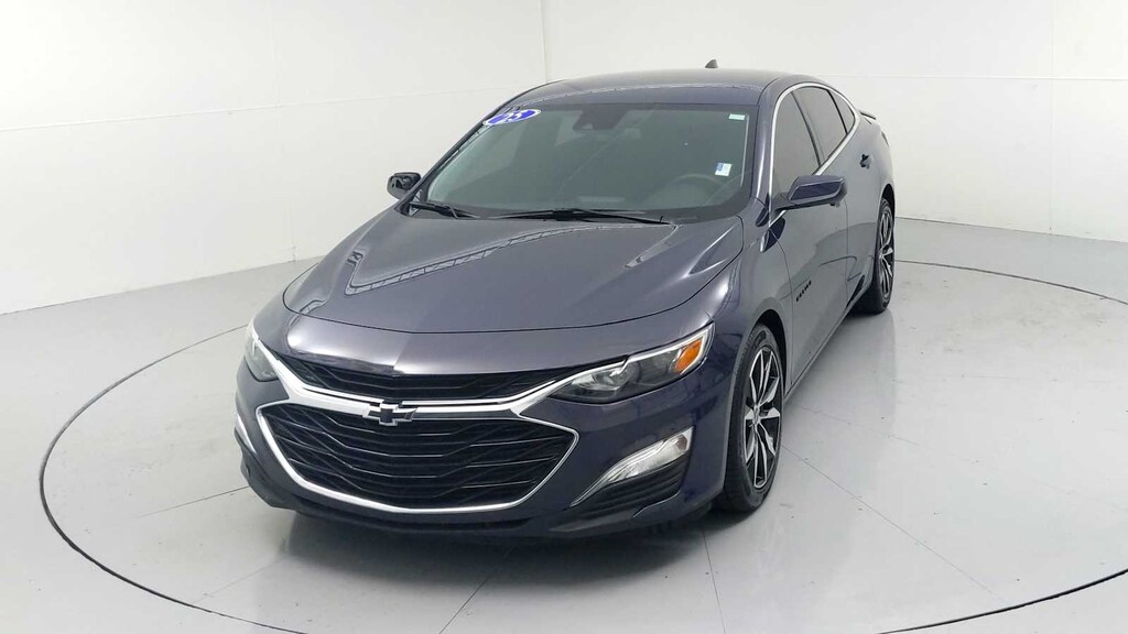 Used 2025 Chevrolet Malibu RS Sedan