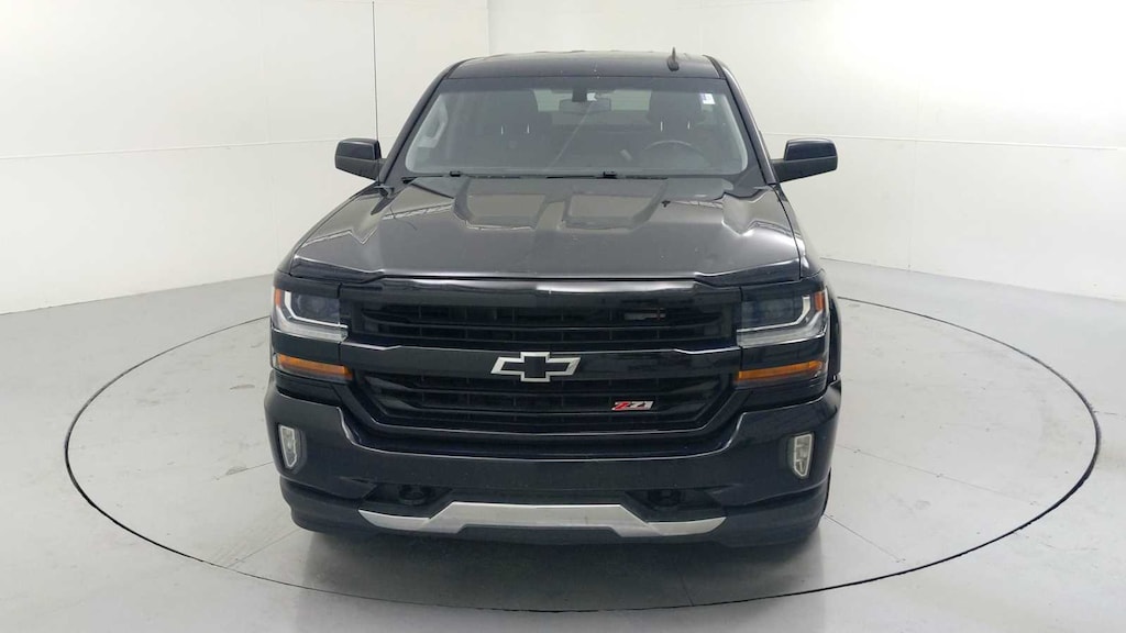 Used 2018 Chevrolet Silverado 1500 LT Truck Crew Cab