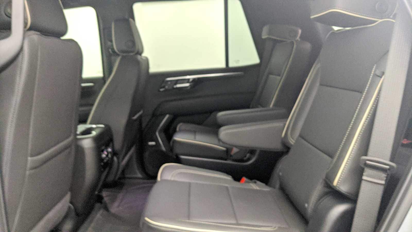 2026 Chevrolet Tahoe Premier - Photo 25