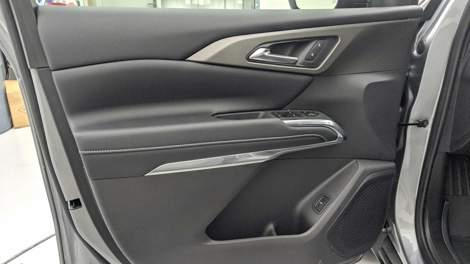 2026 Chevrolet Traverse LT - Photo 22