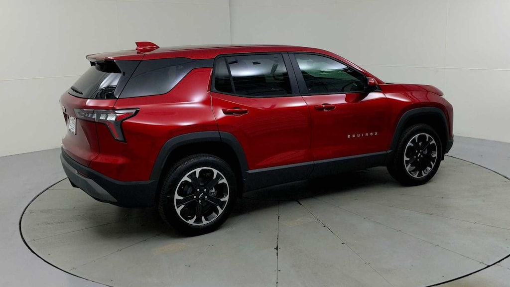 New 2026 Chevrolet Equinox LT SUV