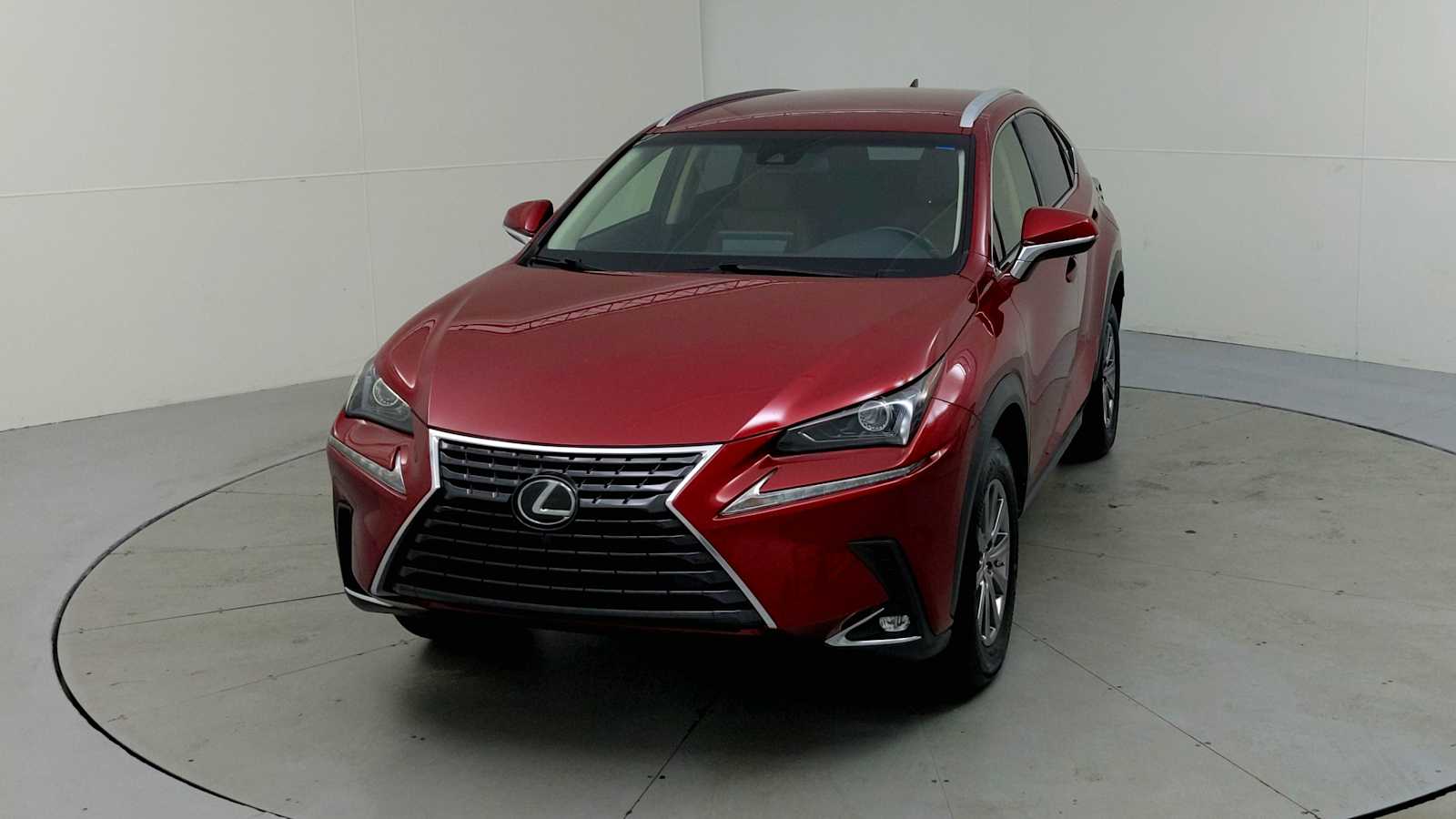 2019 Lexus NX 300 Luxury photo 3