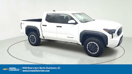 2024 Toyota Tacoma 4WD SR5 Truck Double Cab