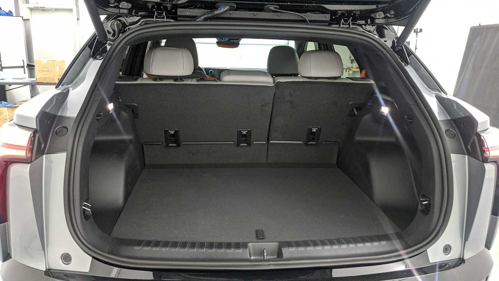 2026 Chevrolet Blazer EV SS - Photo 25