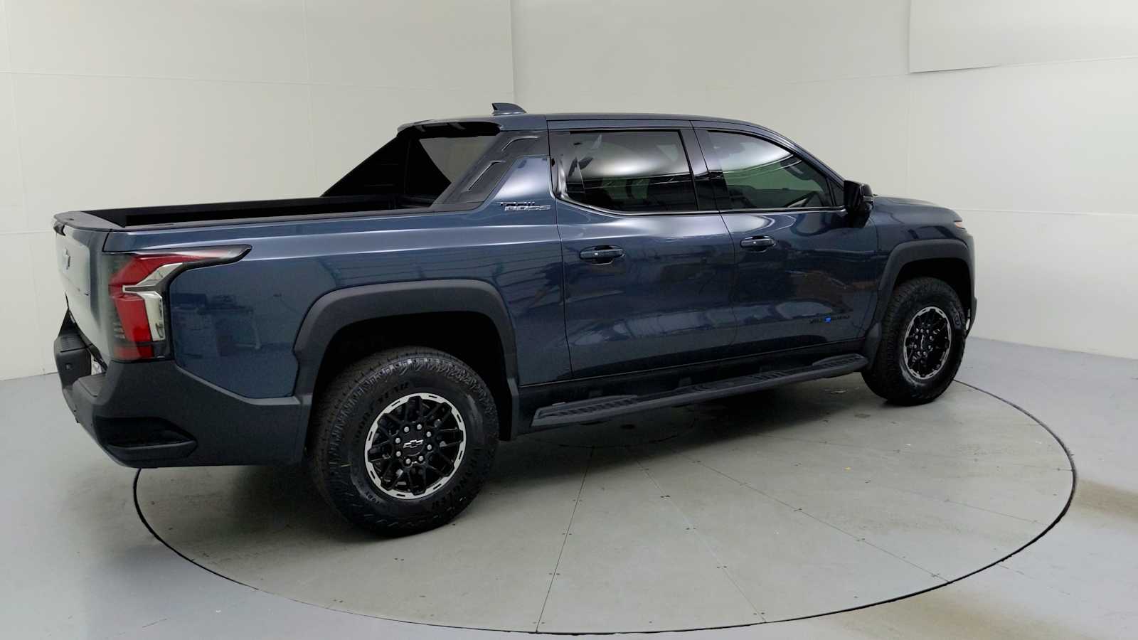 2026 Chevrolet Silverado EV Trail Boss - Photo 10