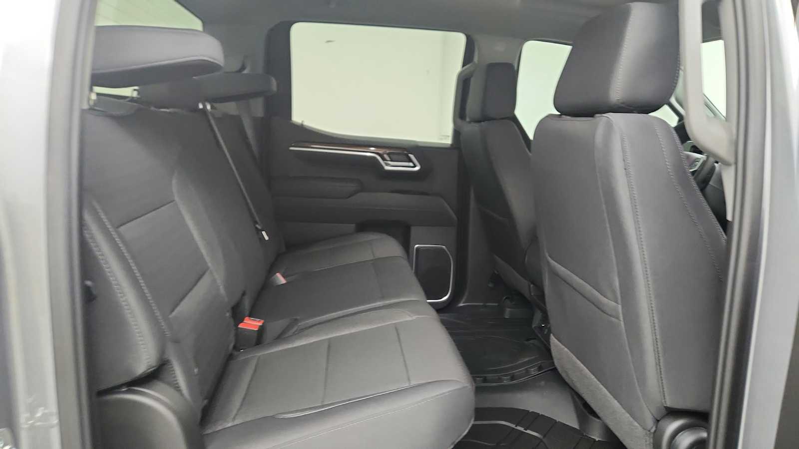 2026 Chevrolet Silverado 1500 RST - Photo 26
