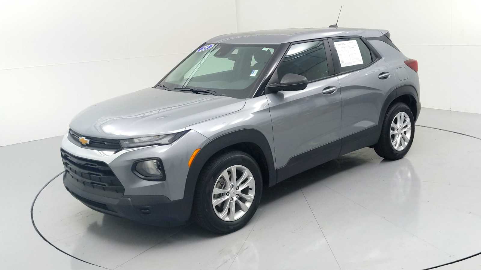 2023 Chevrolet Trailblazer LS photo 4