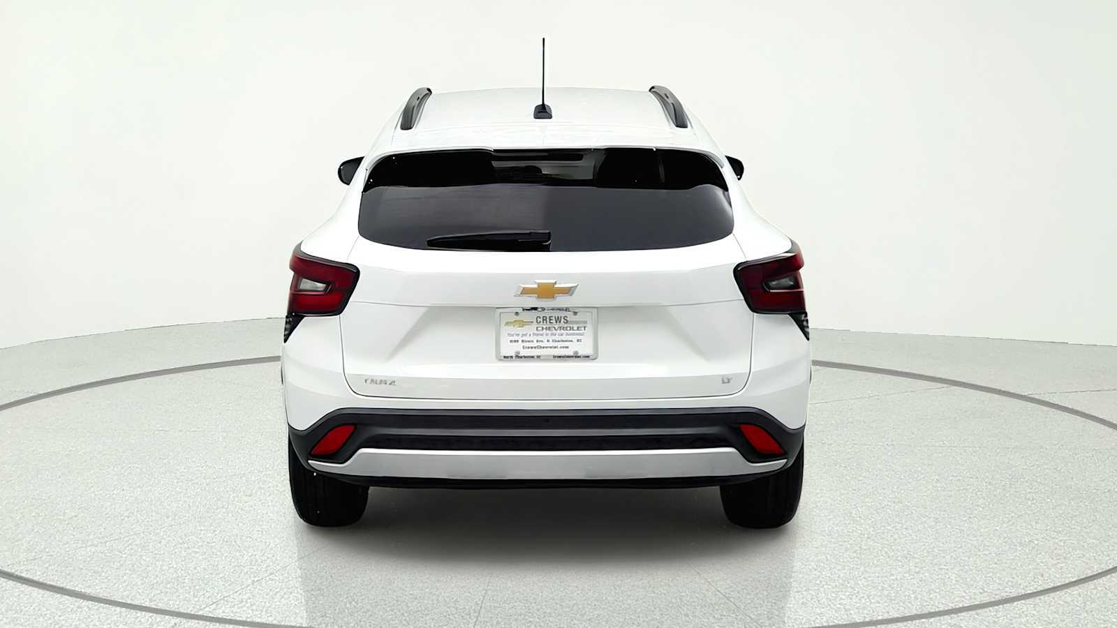 2026 Chevrolet Trax LT - Photo 8