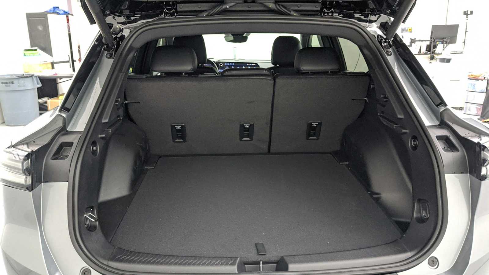 2026 Chevrolet Equinox EV RS - Photo 25