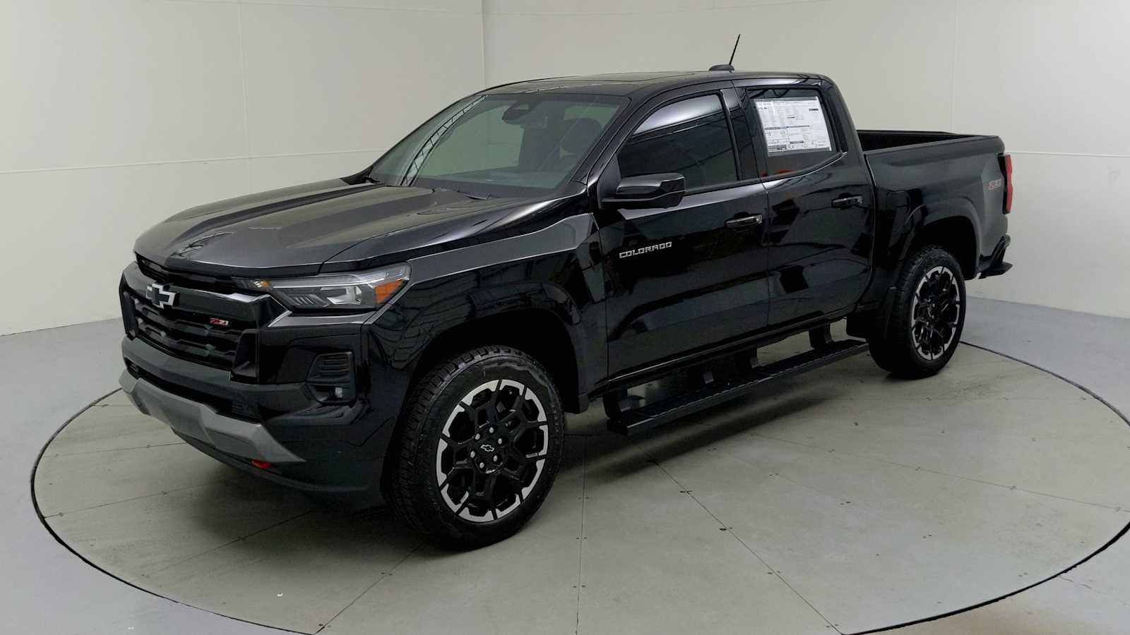 2026 Chevrolet Colorado Z71 photo 4