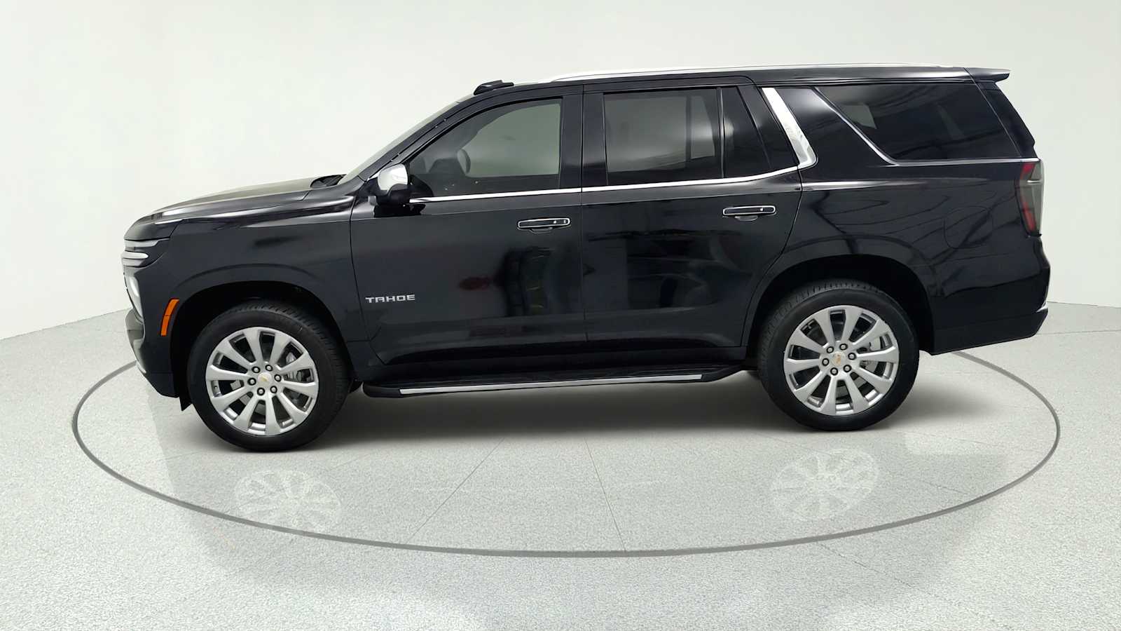 2026 Chevrolet Tahoe Premier - Photo 5