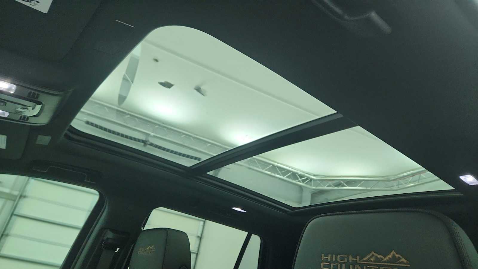 2026 Chevrolet Tahoe High Country - Photo 13