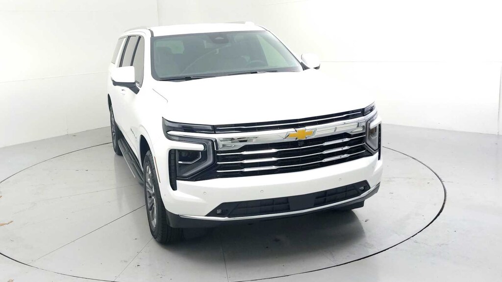 New 2026 Chevrolet Suburban LT SUV