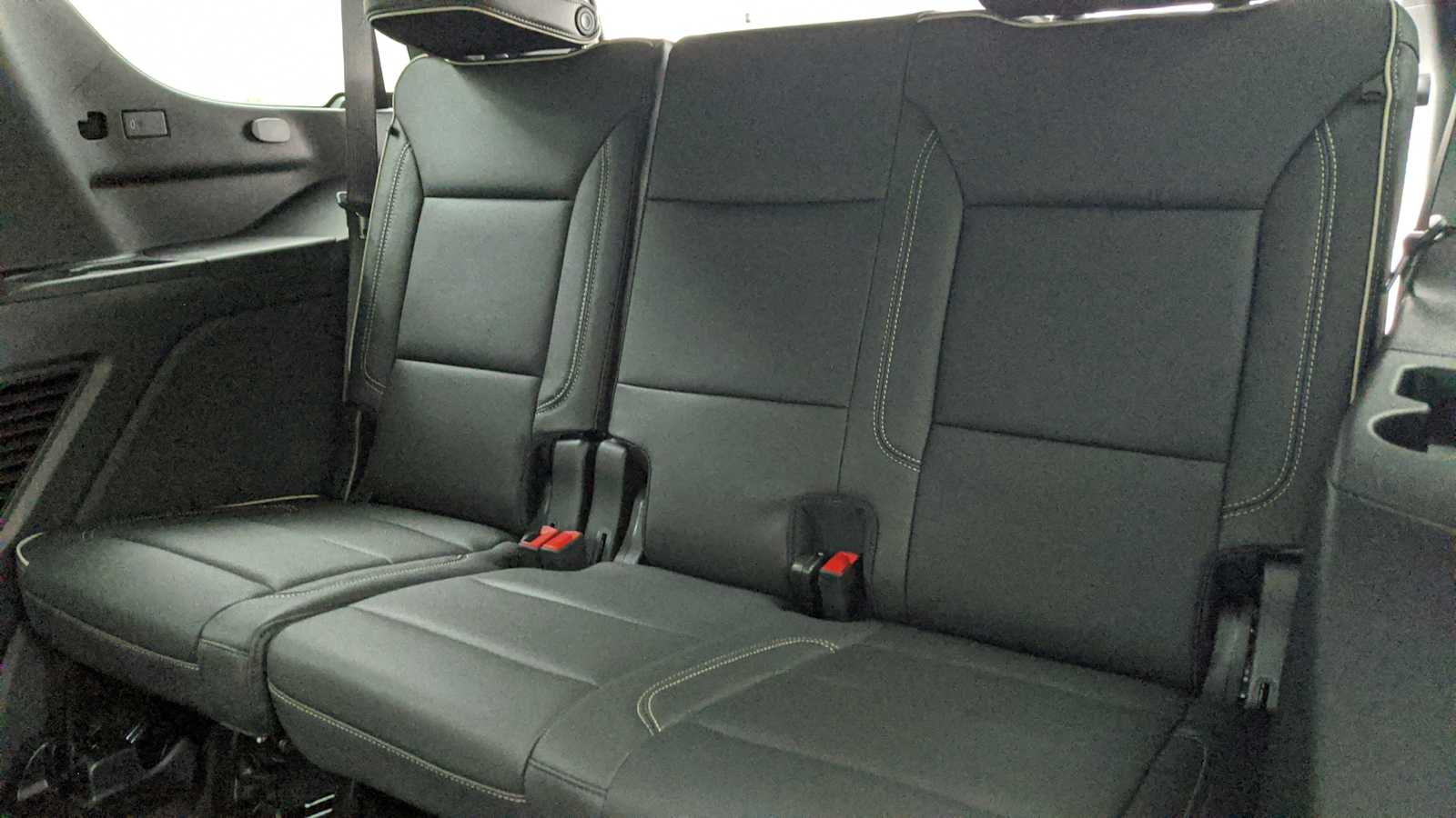 2026 Chevrolet Tahoe Premier - Photo 23