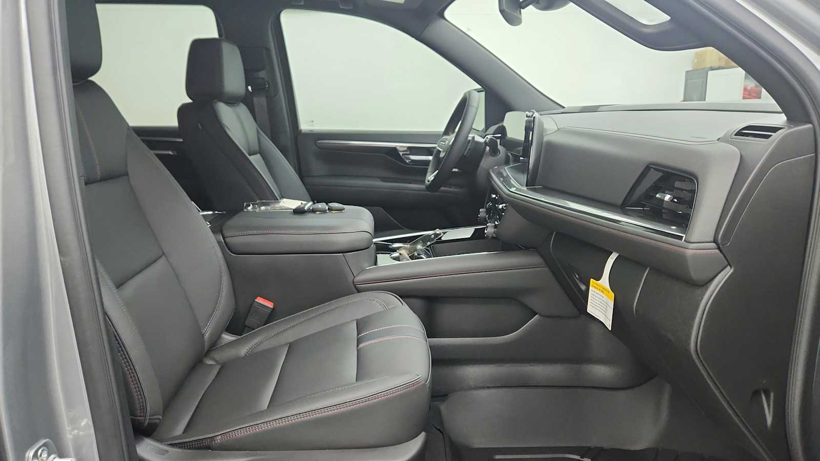 2026 Chevrolet Tahoe RST - Photo 27