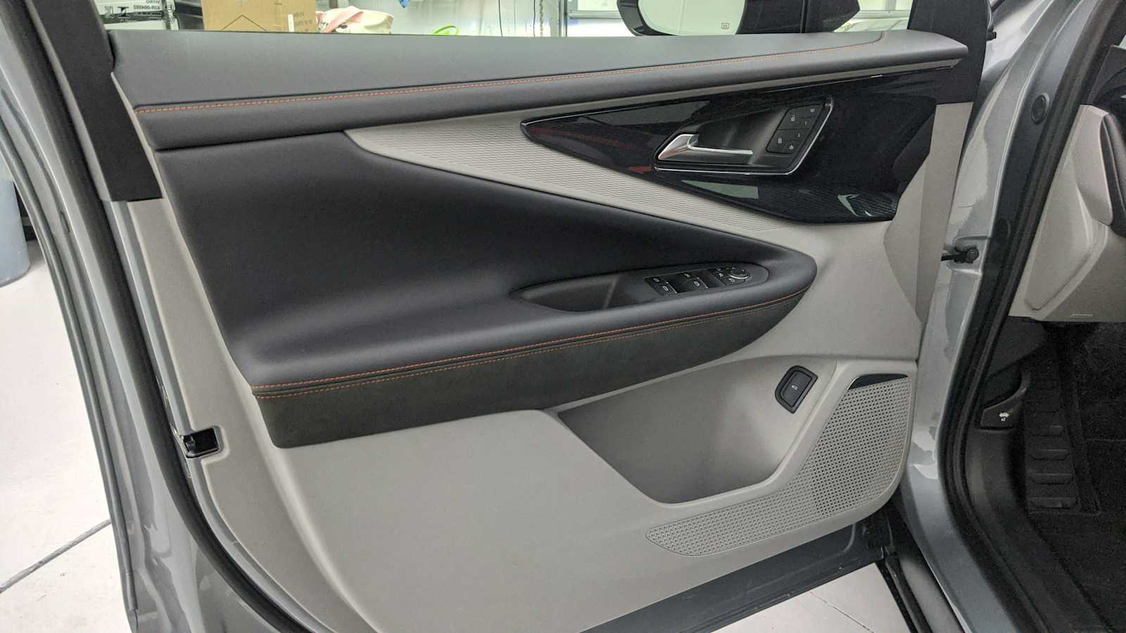 2026 Chevrolet Blazer EV SS - Photo 22