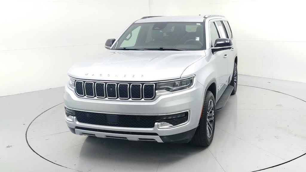 Used 2024 Jeep Wagoneer Series II 4x2 SUV