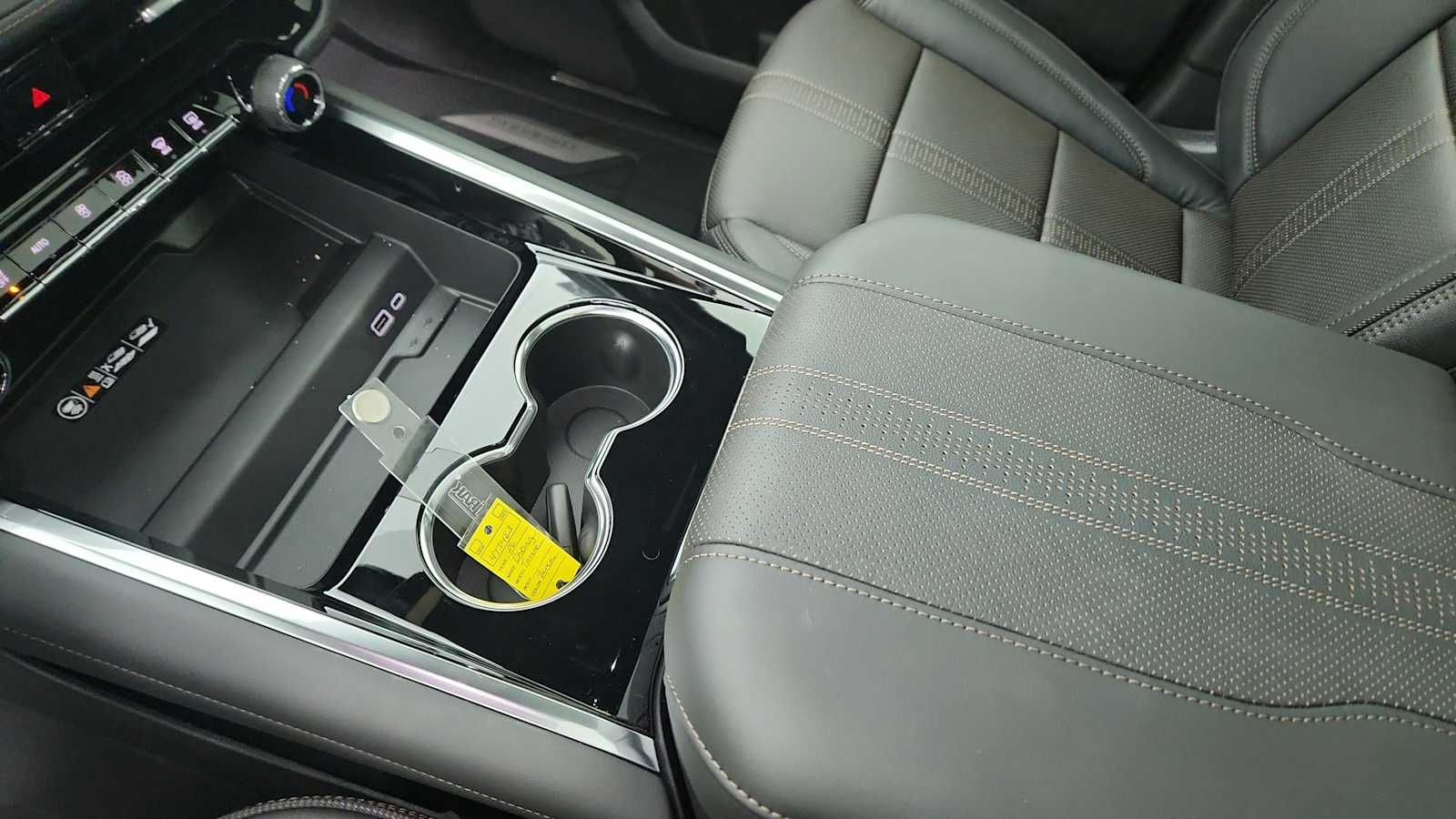 2026 Chevrolet Tahoe High Country - Photo 17
