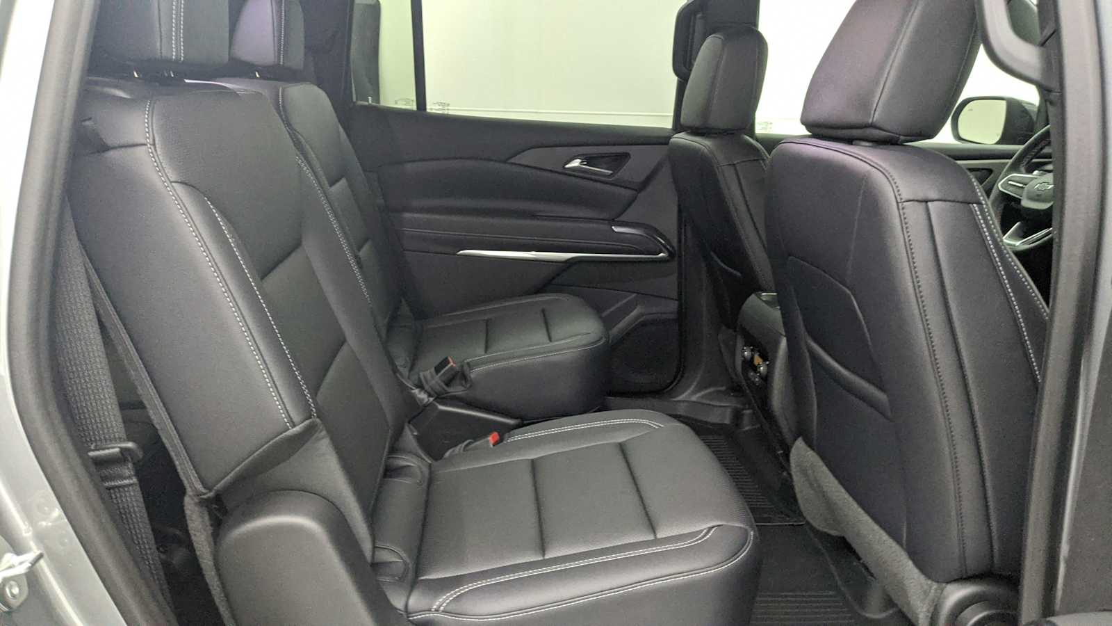 2026 Chevrolet Traverse LT - Photo 30