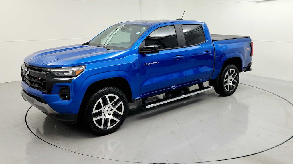 Used 2023 Chevrolet Colorado 4WD Z71 Truck Crew Cab