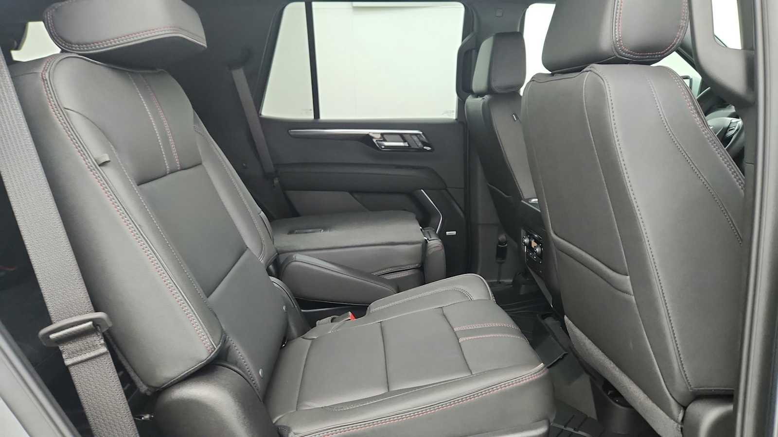 2026 Chevrolet Tahoe RST - Photo 29