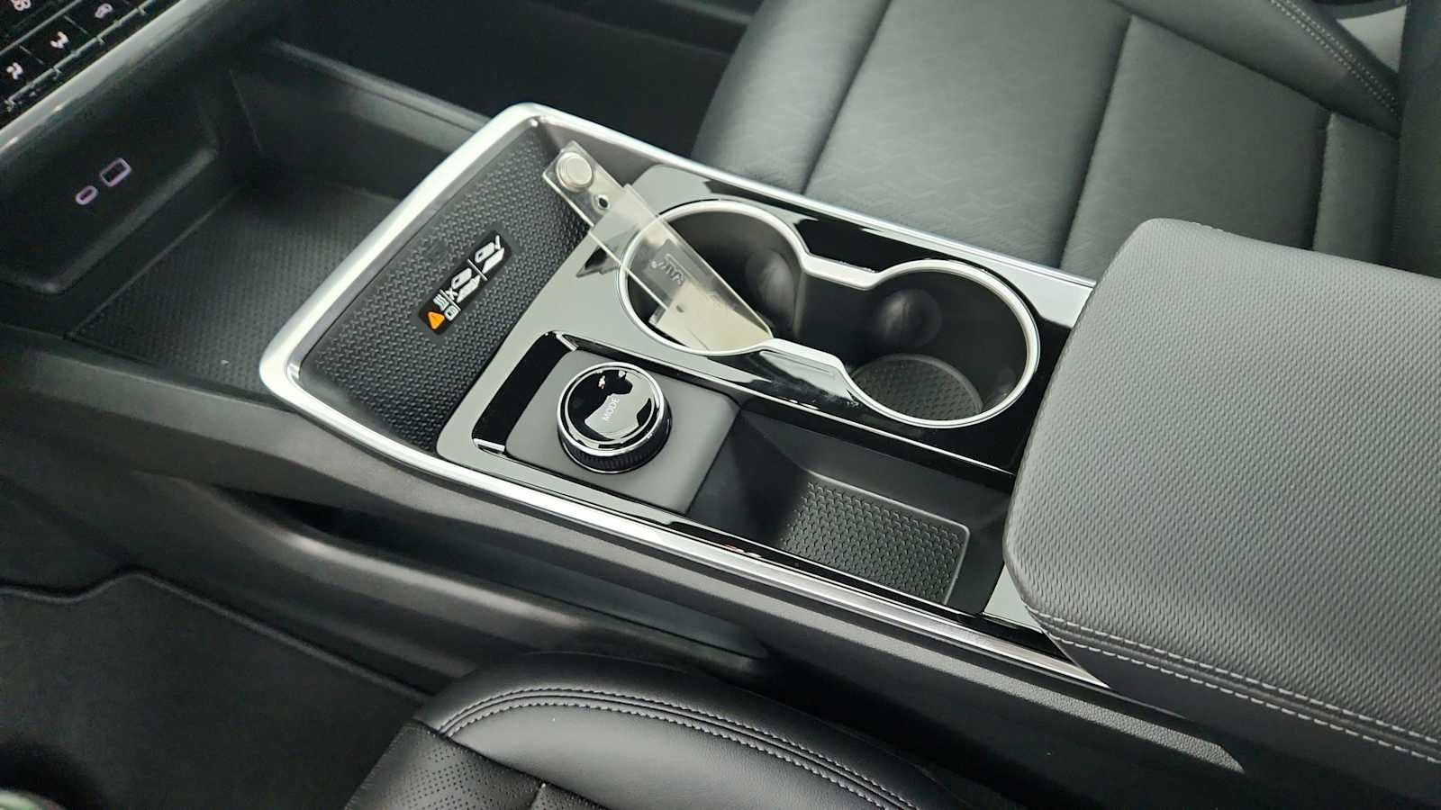 2027 Chevrolet Equinox LT - Photo 15