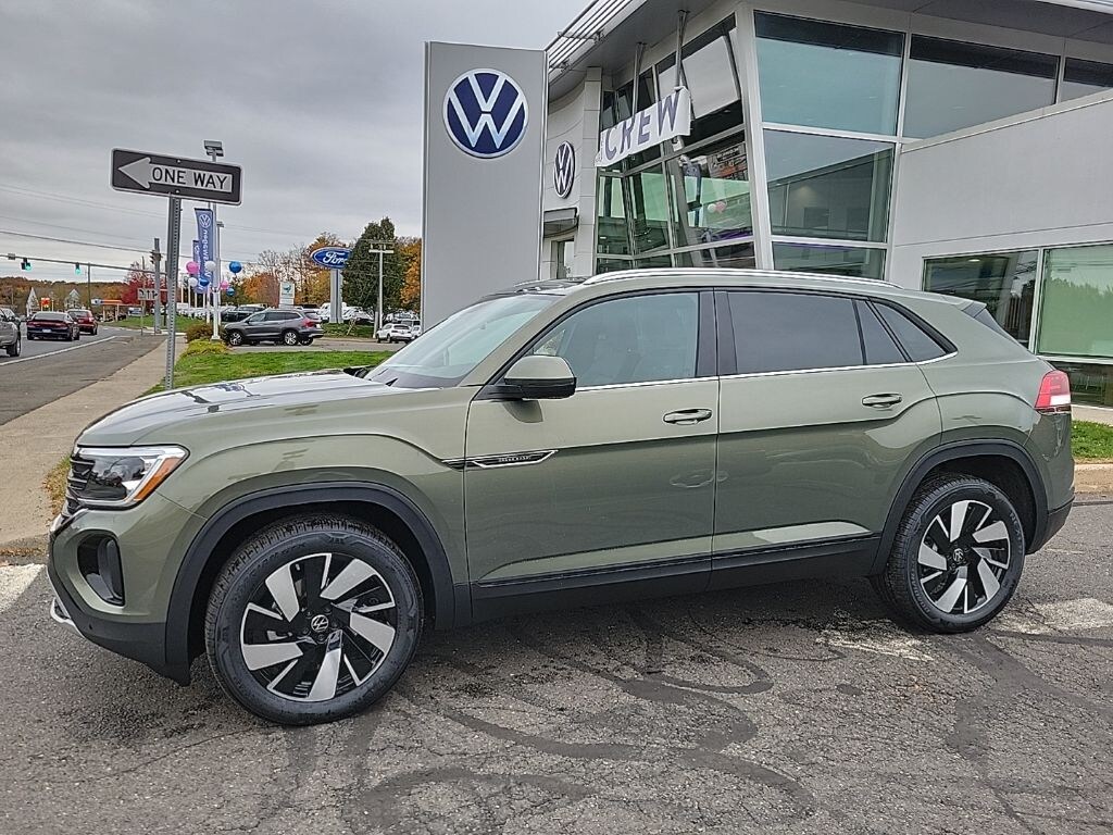New 2026 Volkswagen Atlas Cross Sport 2.0T SE w/Technology SUV