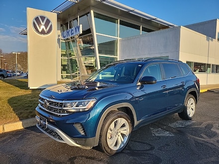 2022 Volkswagen Atlas 2.0T SE w/Technology SUV