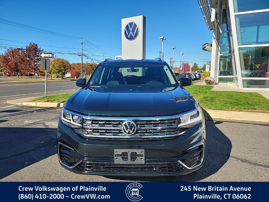 2021 Volkswagen Atlas SE Technology R-Line photo 2